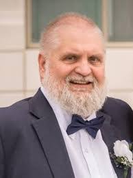 Deanna Sproul's Instagram, Twitter & Facebook