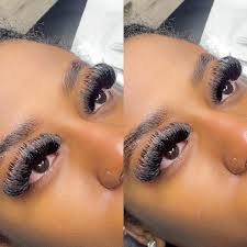 🔥𝐗𝐋 𝐋𝐀𝐒𝐇𝐄𝐒🔥 I'm thrilled to announce that I'm taking your lash  game to a whole new level! ✨ Say hello to XL lashes, now available in  lengths up to a stunning 25mm!