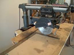 The blade jammed into a piece of wood and now the motor hums, but does not spin when i i did find the diagrams on the sears website. Setting Up A Radial Arm Saw 13 Steps With Pictures Instructables