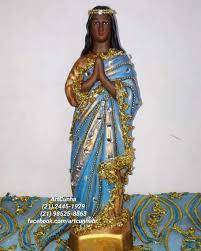 La imagen fue robada desdes la iglesia y nadie conoce su. Salve Santa Sara Kali Optcha Em 2021 Santa Sara Cigana Santa Sara Povo Cigano