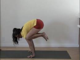 Yoga Crow Beginner Arm Balance Bakasana Shana Meyerson Yogathletica For Yogaearth Terraflow Youtube Yoga Arm Balances Ball Exercises