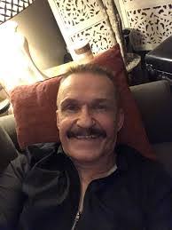 Brady Douglas's Instagram, Twitter & Facebook