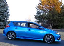 Which corolla im does edmunds recommend? 2017 Toyota Corolla 5 Door Hatchback Im Stu S Reviews