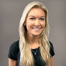 Peyton Lasley's Instagram, Twitter & Facebook