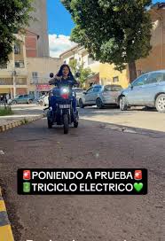 Pruebas del Triciclo Eléctrico en Bolivia
