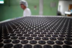 Updated on 8/26/2020 at 12:50 pm other than craft beer in a can, the bachelorette, and the nfl, there is no greater american invention than the oreo. National Oreo Day 15 Interesting Facts About Oreo Cookies
