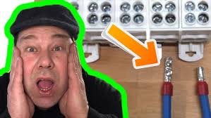 Michael Klooster keyboardist for Smashmouth and Composer talks about  Wireworld Aurora Cables