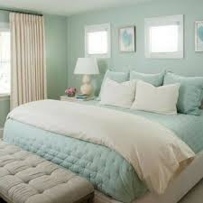 Daha çok, kendi kendisine gelişen durumları simgelediği bilinmektedir. Rueyada Evi Yesile Boyama