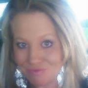 Melissa Tibbets's Instagram, Twitter & Facebook