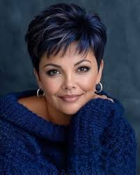 What do you think of the cut? ❤ @tout le monde