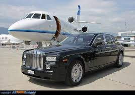 Airports Taxi Cab To Airport For A Reliable Service Of Private And Cheap Airport Transfers Taxi Cab In Melbourne We Are Wor Rolls Royce Taxi Cab Posh Cars