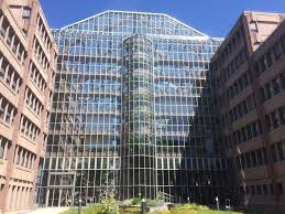 Das flair ist multikulturell, was nicht zuletzt auf eine große zahl von zugezogenen zurückzuführen ist. Exkursion In Die Konzernzentrale Der Ed Zublin Ag Steinbeisschule Stuttgart