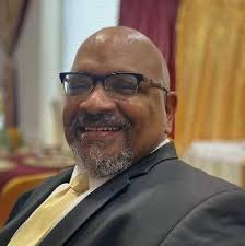 Does anyone happen to know a math tutor who LOVES pre-Calc and looking for  a summer tutoring gig? Low pressure… looking for my high schooler and want  him to have a fun