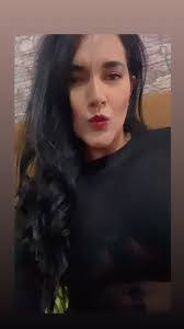 Deborah Molina's Instagram, Twitter & Facebook