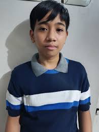 WHY is it that the dress code of MATHS and PHYSICS teachers is different  from others?