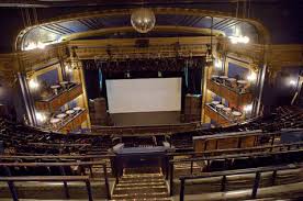 Vic Theatre In Chicago Il Cinema Treasures