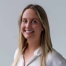 Jessica Rapp's Instagram, Twitter & Facebook