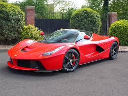 While ferrari's new suv is sure to turn heads around chicago if you're out running errands, it's a ferrari. Ferrari Laferrari With Only 73 Miles For Sale In The Uk Gtspirit