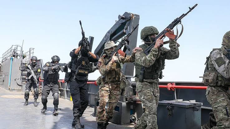 Iran possibly repositions strike drones amid Russia drills in Strait,  expert says