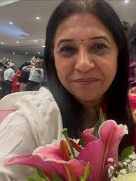 Proud moment of Celebration of 100 years of My School Principal Induben  Patel,Bless to get blessings of our School principal,Hiraben Nanavati  English medium School, Beautiful moment,So much of Memories #gurupurnima  #guru #principals #