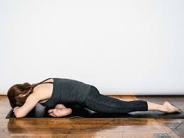 Kết quả hình ảnh cho tư thế bồ câu