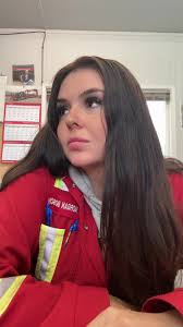 #somecraneop #crane #craneop #craneoperator #craneoperatorlife #mammoet  #mammoetglobal #bluecollarwomen #bluecollartradie #bluecollarbabe  #bluecollar #yeggers #yeg #womensupportingwomen #womenintrades ...