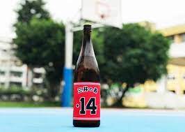 三井の壽 純米吟醸 izze bottle izze bottle