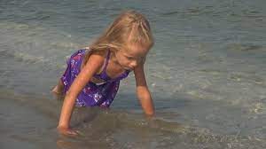 In out 1 daddy, ah. Child Little Girl Swimming In Stockvideoklipp Helt Royaltyfria 5362661 Shutterstock