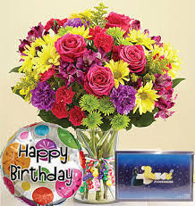 Send flowers and more provide colorful birthday balloon bouquets for same day delivery in usa by a local florist. Happy Birthday Arrangement With Balloon In Brooklyn Ny Flowers By Emil