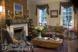 This new back room usually became the kitchen, and a fireplace and flue were added to the center chimney. American Home Decor Early American Home Decorating Home Decor On Home Decor Picture American Home Design Mexican Home Decor Home Decor