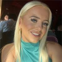 400+ "Chloe Moore" profiles