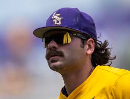 Photos: LSU Baseball Loses 7-5 to Auburn in Game 3