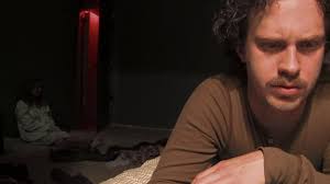 🎵What's up guys, I got here late 🎵