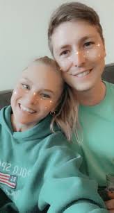 Nicole Brandt and Brett Murphy's Wedding Website