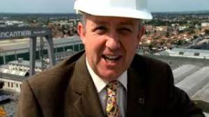 Queen Elizabeth Yard Visit