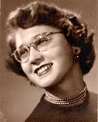 Sat experience is full! If you are interested in gathering a group of 5-7  people for me to lead a Kintsugi experience- email me  evacrawfordart@gmail.com $90 per person, all materials included except