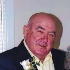 Wallace Martin's Instagram, Twitter & Facebook