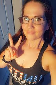 Sharon Beamer's Instagram, Twitter & Facebook