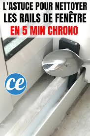 Comment Nettoyer Les Rails De Fenetre Comme Un Pro En 5 Min Chrono Produit De Nettoyage Faits Maison Astuces Pour Nettoyer Comment Nettoyer Les Vitres