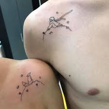 Tatuagem De Casal 80 Opcoes Lindas E Cheias De Amor Tatuagem Casal Tatuagem De Casal Pequena Tatuagem De Casal Delicada