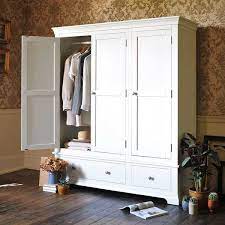 Chantilly White Triple Wardrobe Cotswold Co Want Mattress