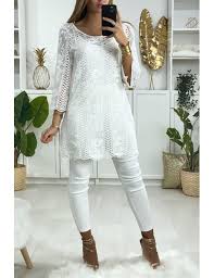 Economisez avec notre option de livraison gratuite. Tunique En Dentelle Blanche