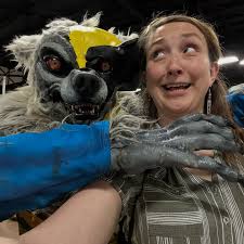 Had a blast assisting our client Mark Meer last weekend at TooManyGames  what a great show! Mark is awesome with his fans. You may not recognize him  in his Max Rads *Fallout*