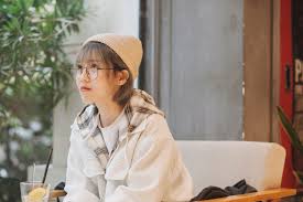 Tài trợ 1 tỷ, giúp người kém may mắn, có gương mặt xấu xí sang hàn quốc phẫu thuật thay đổi diện mạo, hoàn toàn miễn phí. Ná»¯ Hoang Top 1 Trending Youtube Háº­u Hoang Trong Tháº¿ Giá»›i Youtuber Má»i NgÆ°á»i Toan Tranh Ä'ua Ganh Ghet Nhau Con Toi Má»™t Minh Má»™t Tháº¿ Giá»›i Muá»'n Ä'á»©ng Ngoai Sá»± Cáº¡nh