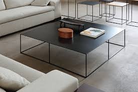 Table basse ronde wire cuivre 2/set kare design kare design : Zeus Table Basse Carre Slim Irony Low Table L 124 Cm Metal Verni Noir Cuivre Sable Myareadesign It
