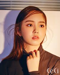  Twenty2 Blog Kim So Hyun In Ceci November 2017 Fashion And Beauty