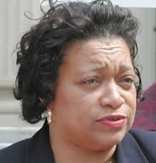 PLAINFIELD TODAY: Sharon's woes deepen as Dottie Gutenkauf backs Mapp