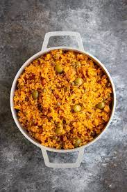 (in puerto rico, it is traditional to serve rice and beans with almost every meal, but mainly with pork chops (cooked with a little sofrito and adobo seasoning) on the side). Arroz Con Gandules Puerto Rican Rice With Pigeon Peas Recipe Kitchen De Lujo