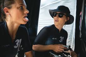 Pre race chat. What do you think we are talking about? 😛 📷 @thomaswdesign