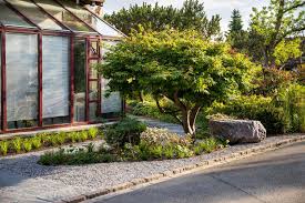Schreinerei brendli & leibhard gbr, karlsfeld. Der Vorgarten Sollte Moderner Und Schlichter Werden Pflegeleichter Ubersichtlicher Und Mit Einem Hauch Asiatisc Vorgarten Gartengestaltung Gartendesign Ideen